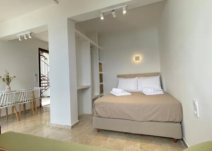 Zenso Apartment Tolo